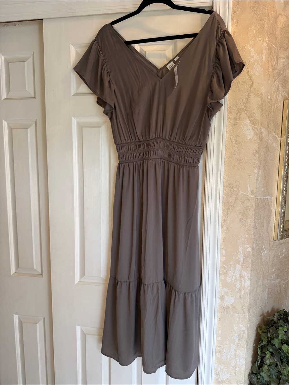 Gap Women’s Taupe V-Neck Smocked Waist Midi Dress